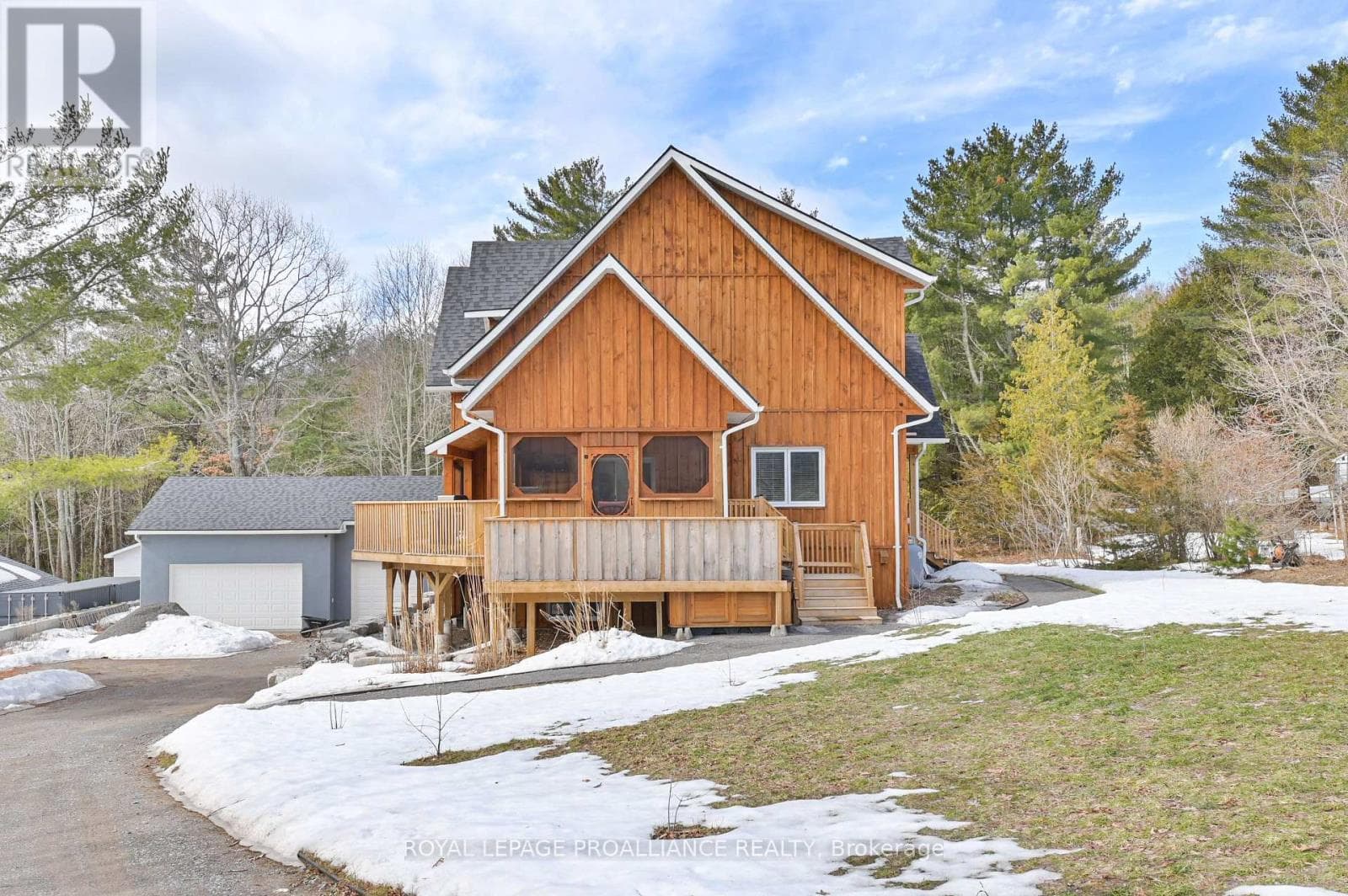 206 FIDDICK ROAD photo 3