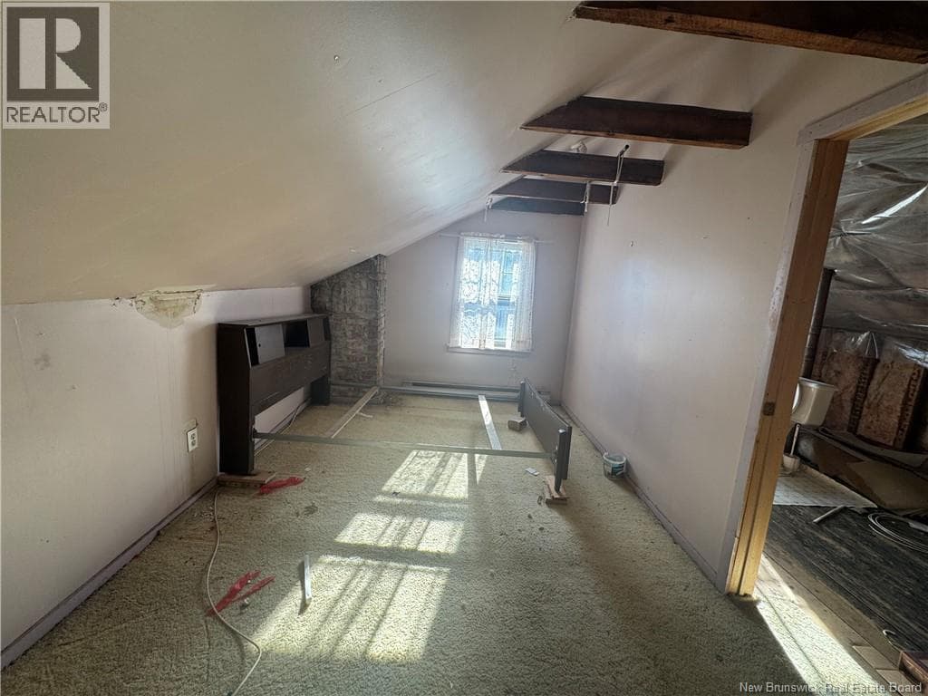 267 Charlotte Street photo 4