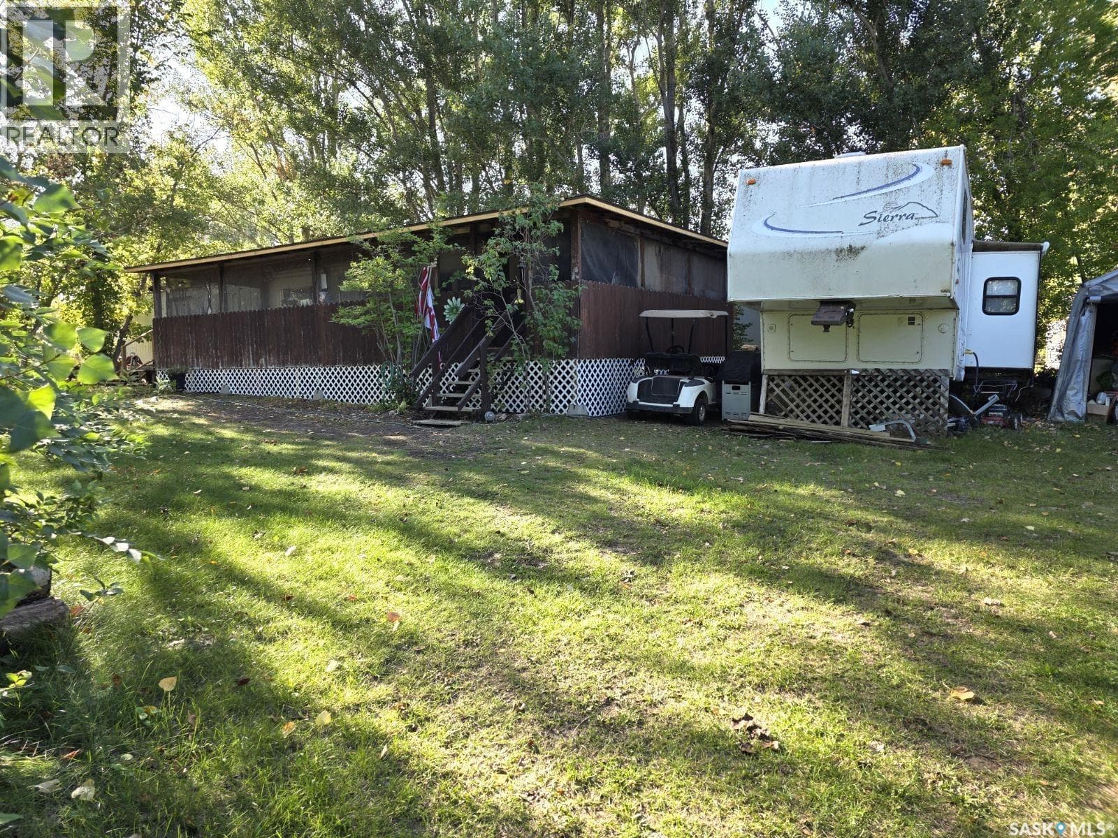 414 Zealandia AVENUE — photo 2