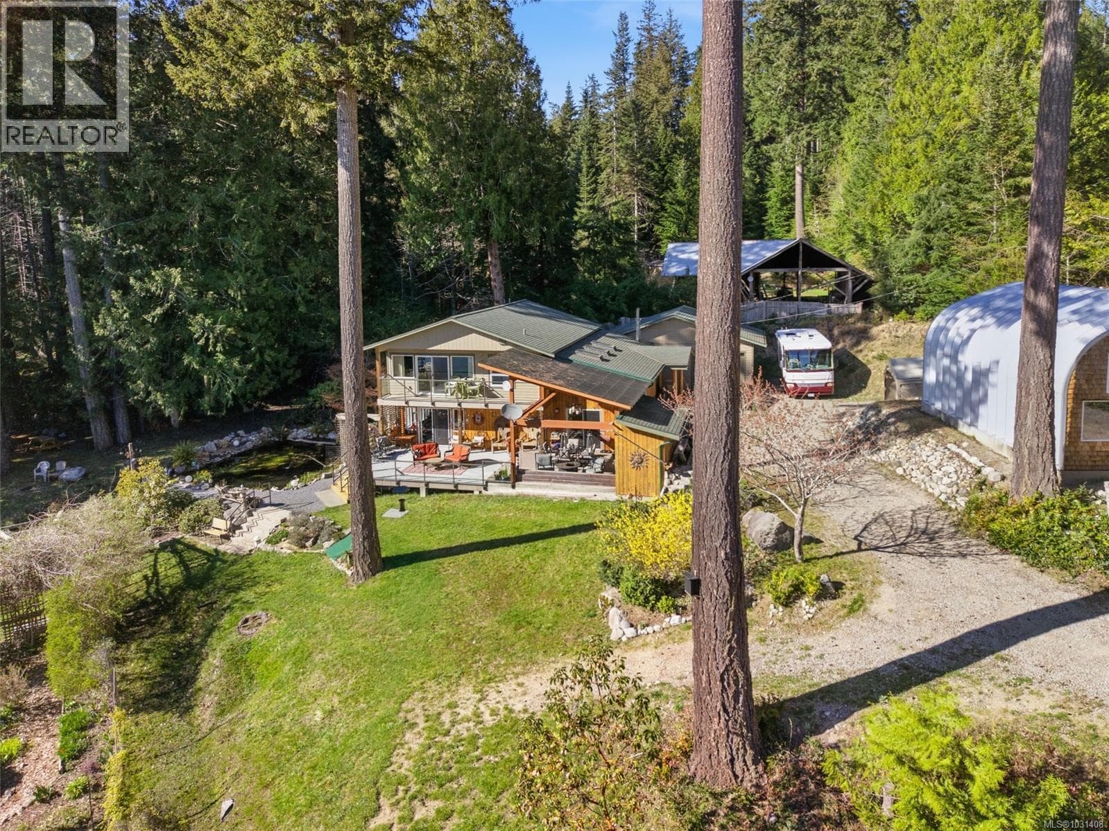 1361 Bodington Rd photo 4