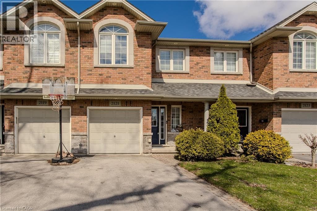 3 bed 3 bath single family at 2121 PROSPECT Street — $1,089,000