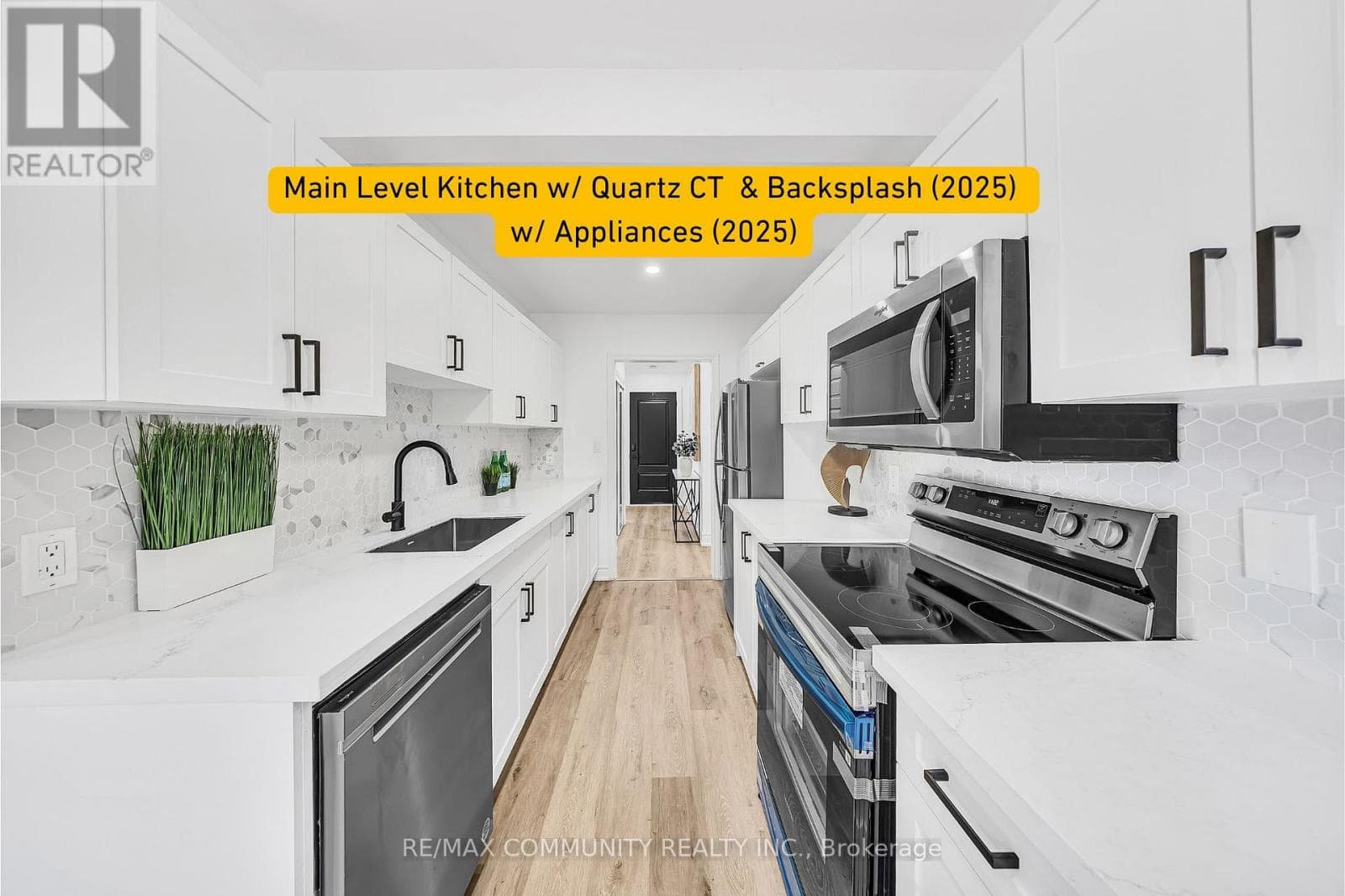 733 LUBLIN AVENUE photo 2