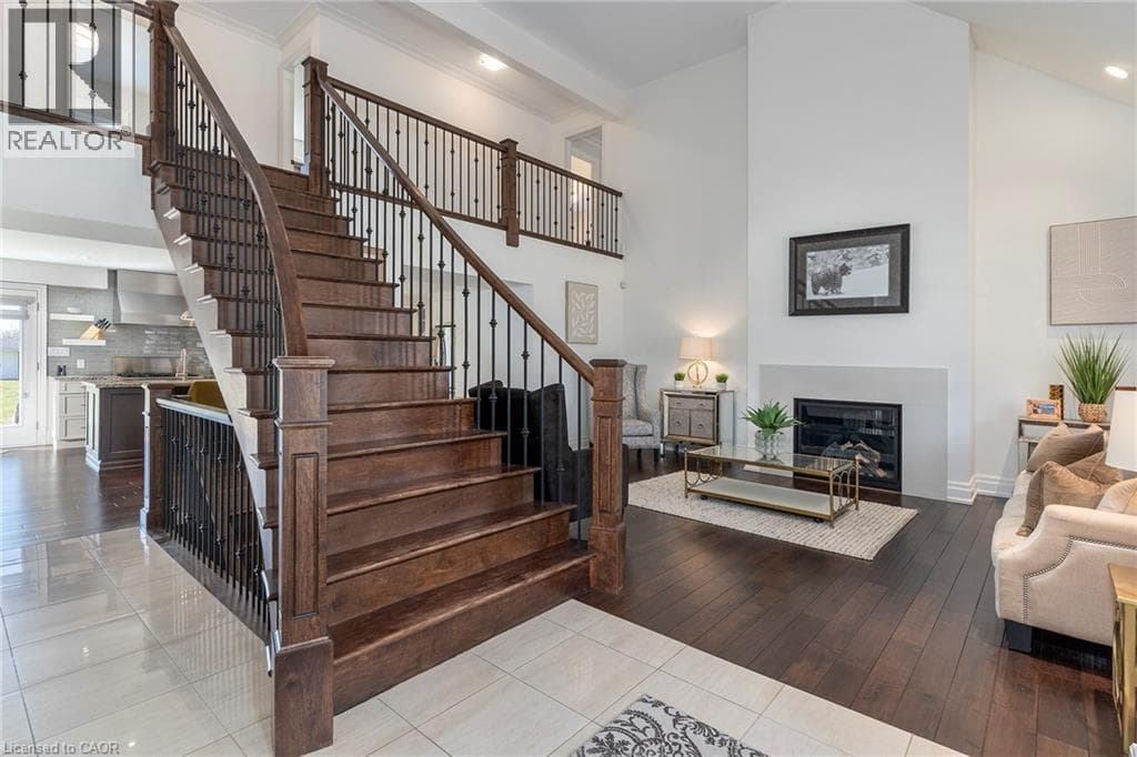 400 HAMILTON Drive photo 5