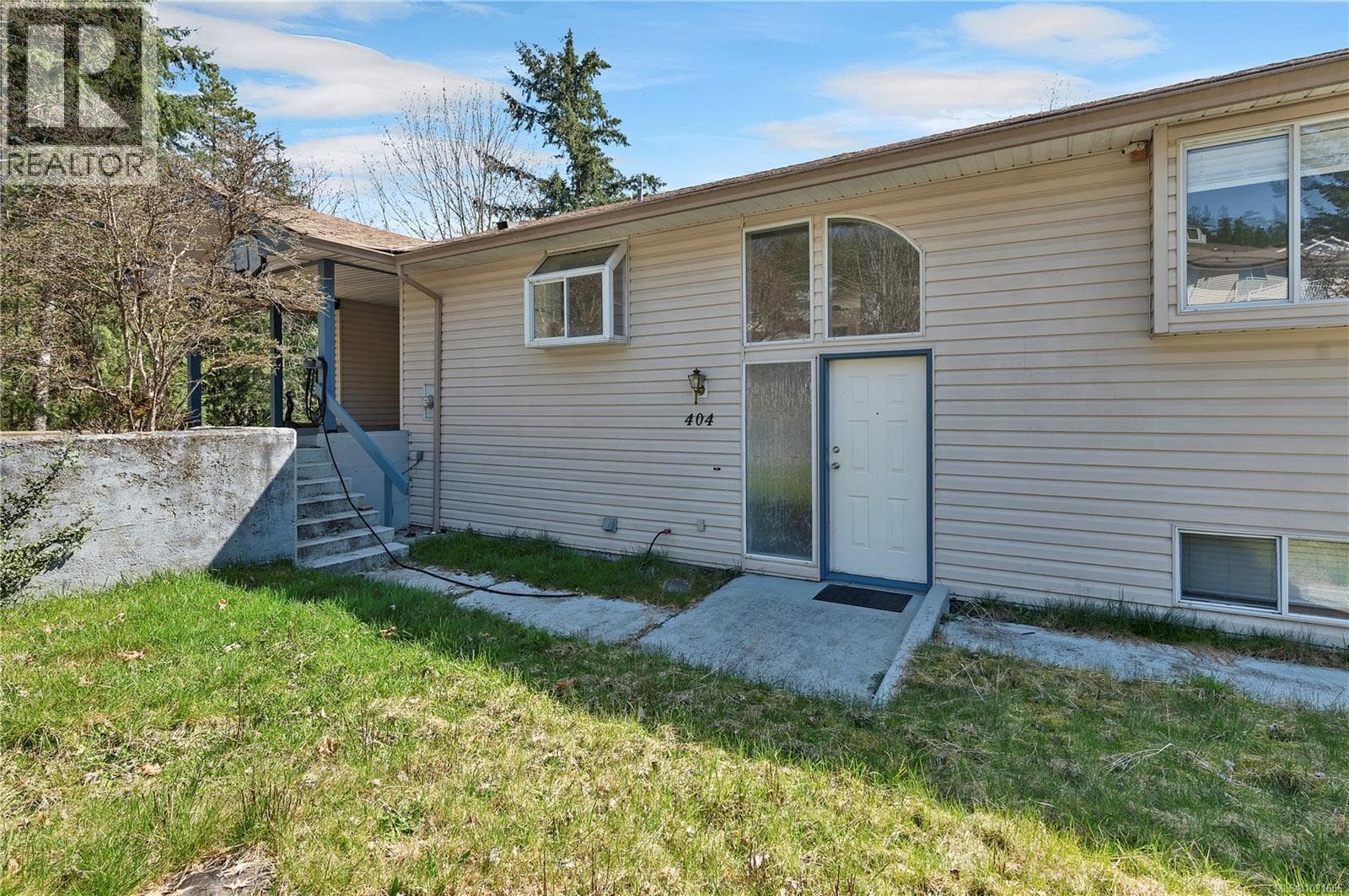 404 Donner Dr photo 5