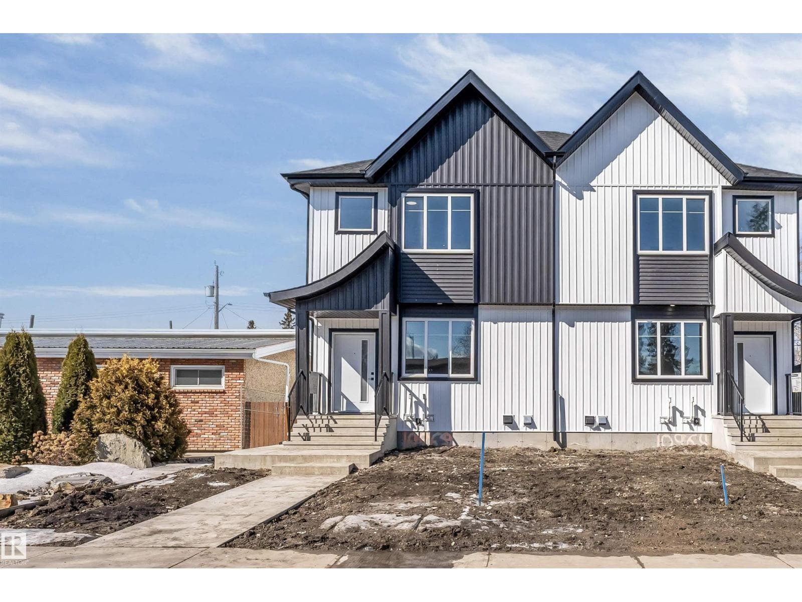 5 bed 4 bath single family at 10962 157 ST NW — $579,000