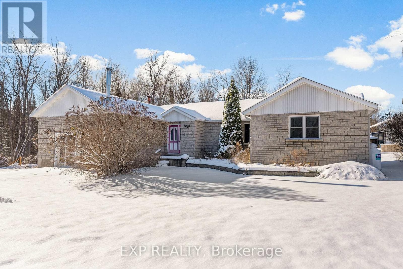 3 bed 2 bath single family at 31343 HIGHWAY 41 HIGHWAY — $580,999