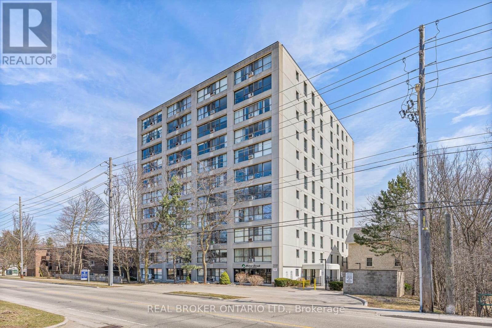 1 bed 1 bath single family at 606 - 358 WATERLOO AVENUE — $334,999