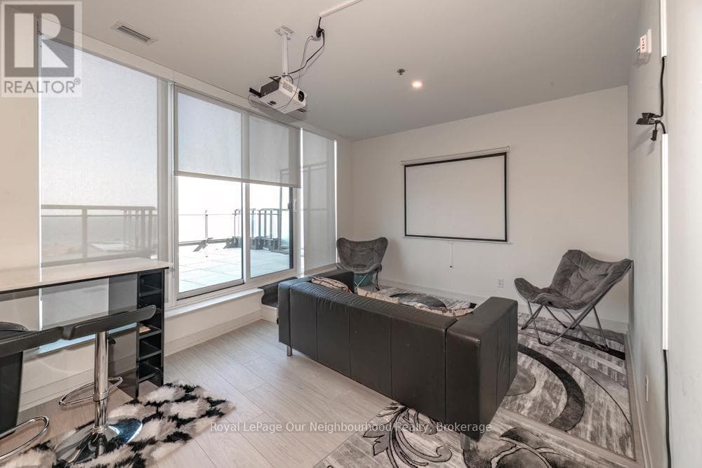 1003 - 90 GLEN EVEREST ROAD photo 4