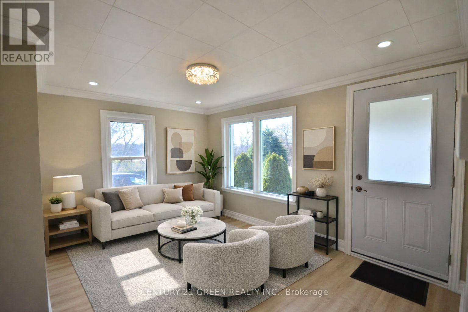 584050 BEACHVILLE ROAD photo 2