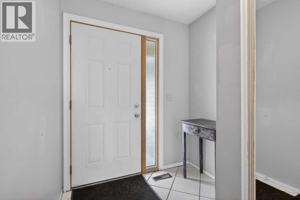 53 Millrise Lane SW — photo 3