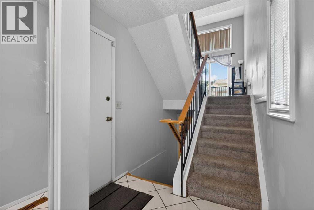 53 Millrise Lane SW — photo 4