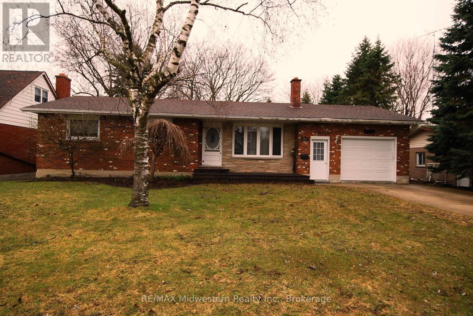 3 bed 2 bath single family at 69 LOUISE STREET — $649,000