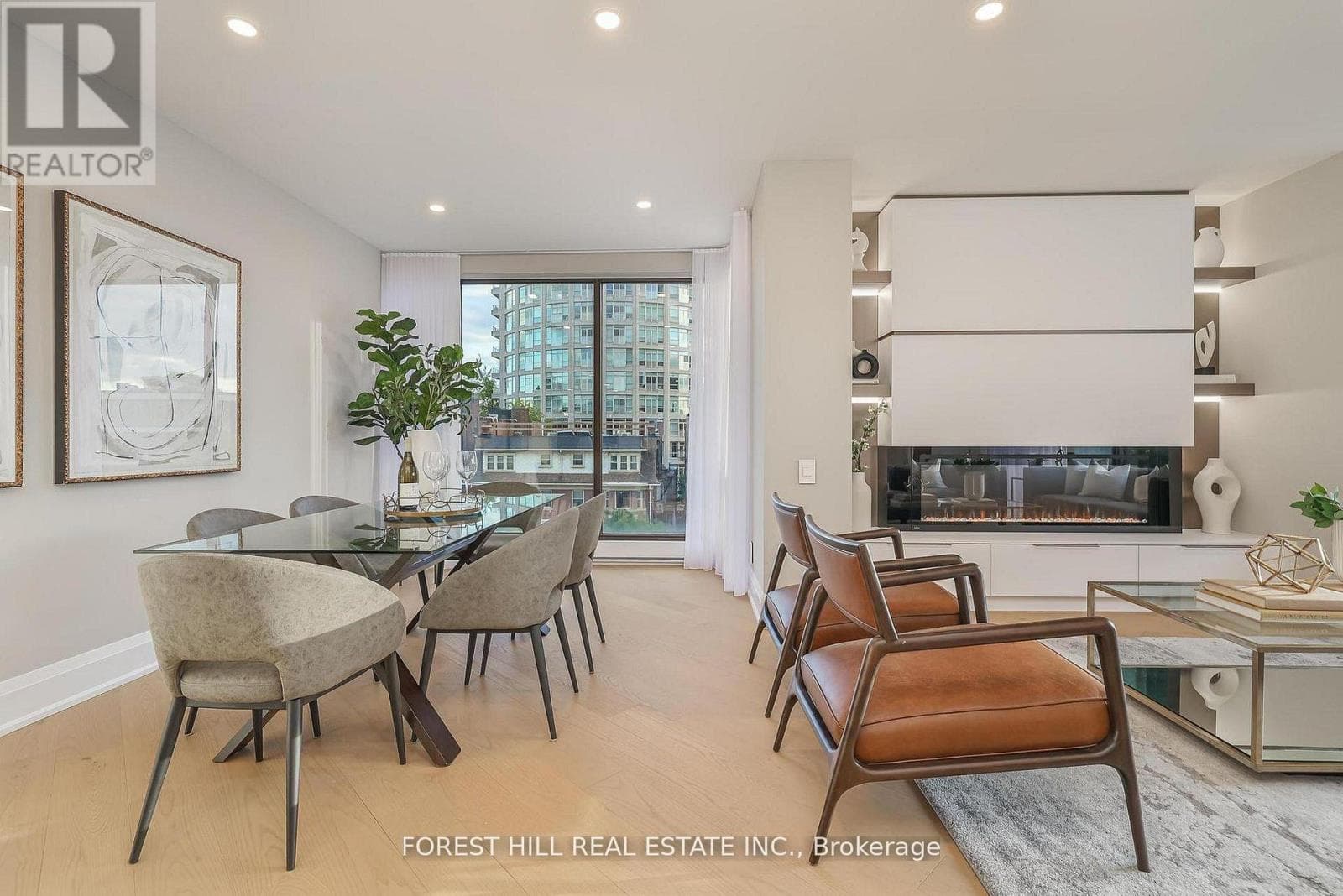 301 - 342 SPADINA ROAD photo 2