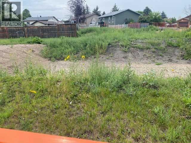 603 McCulloch Crescent — photo 2