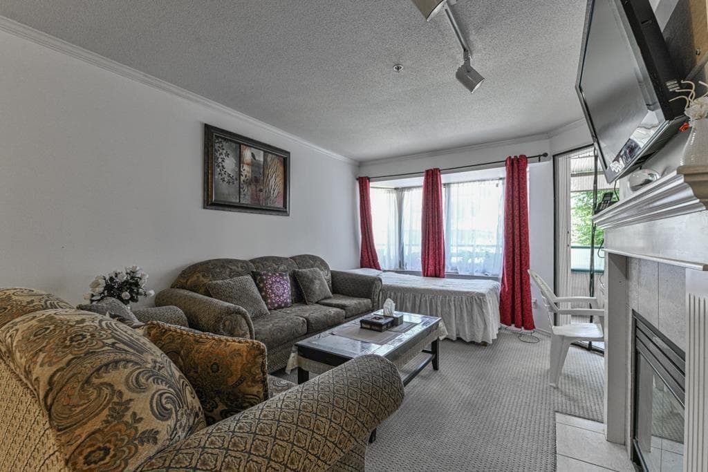 208 2960 TRETHEWEY STREET photo 5