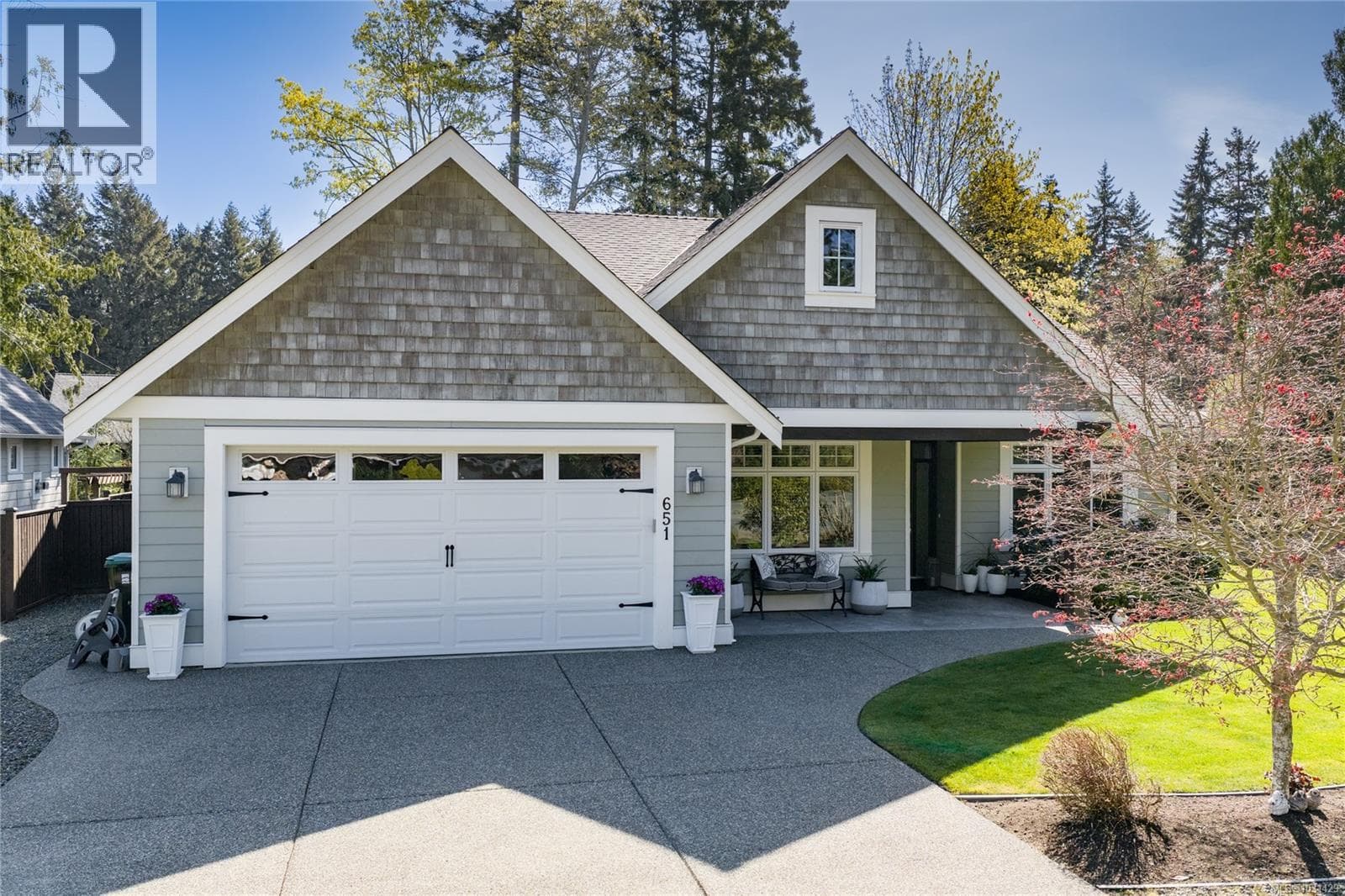3 bed 2 bath single family at 651 Eaglecrest Dr — $1,249,900