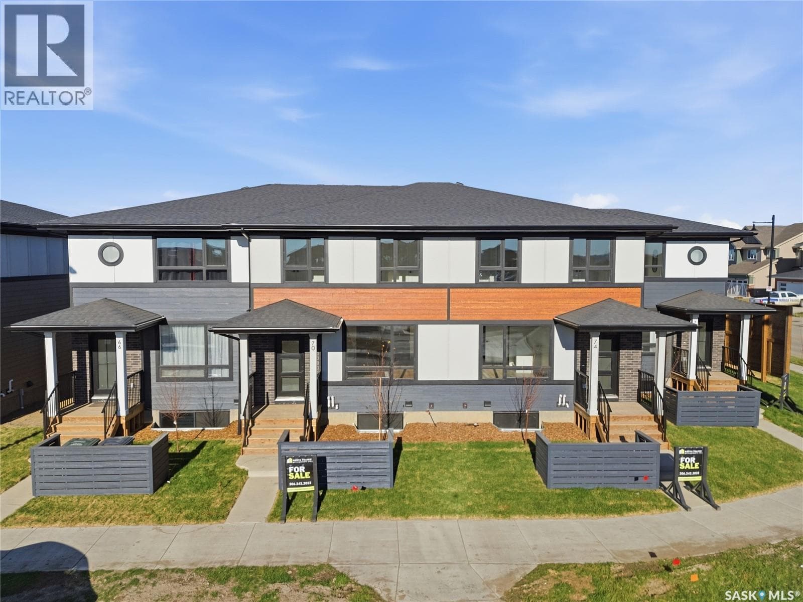 14 Taskamanwa TERRACE — photo 2