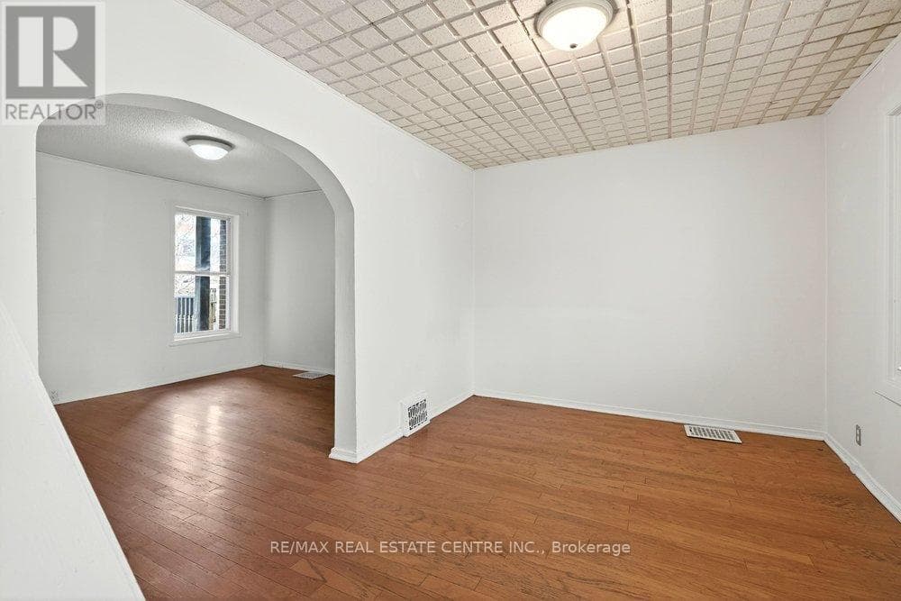 2 bed 1 bath single family at 23 FREDERICK AVENUE — $449,900