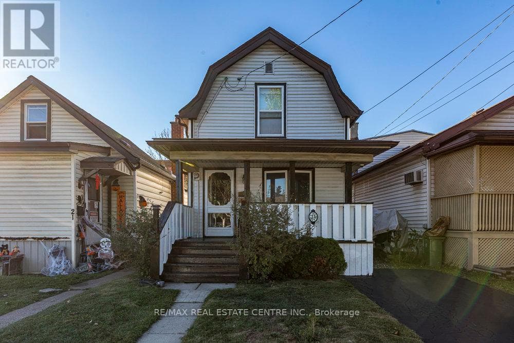 23 FREDERICK AVENUE photo 2
