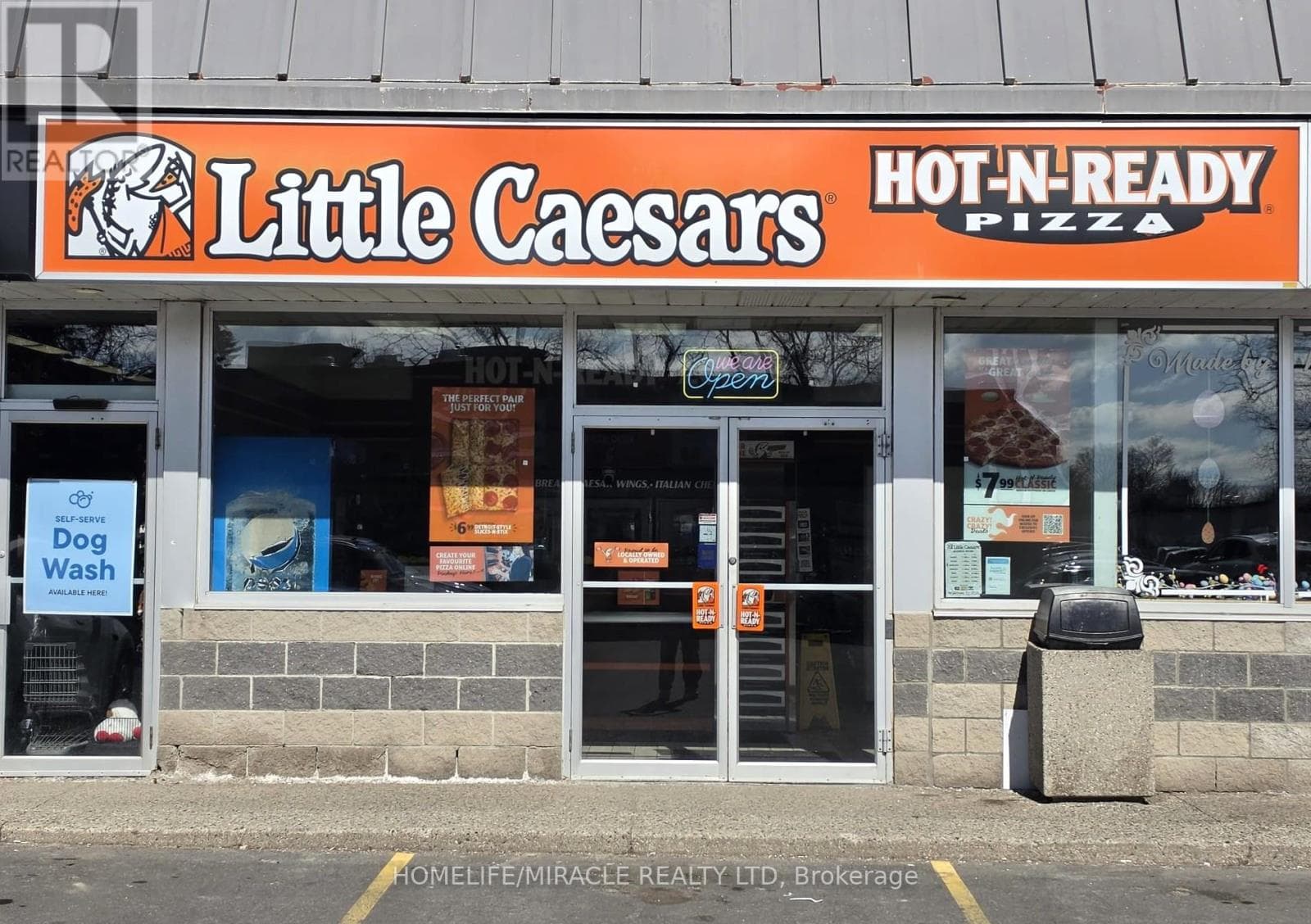 business at #6B - 120 THAMES STREET N — $325,000