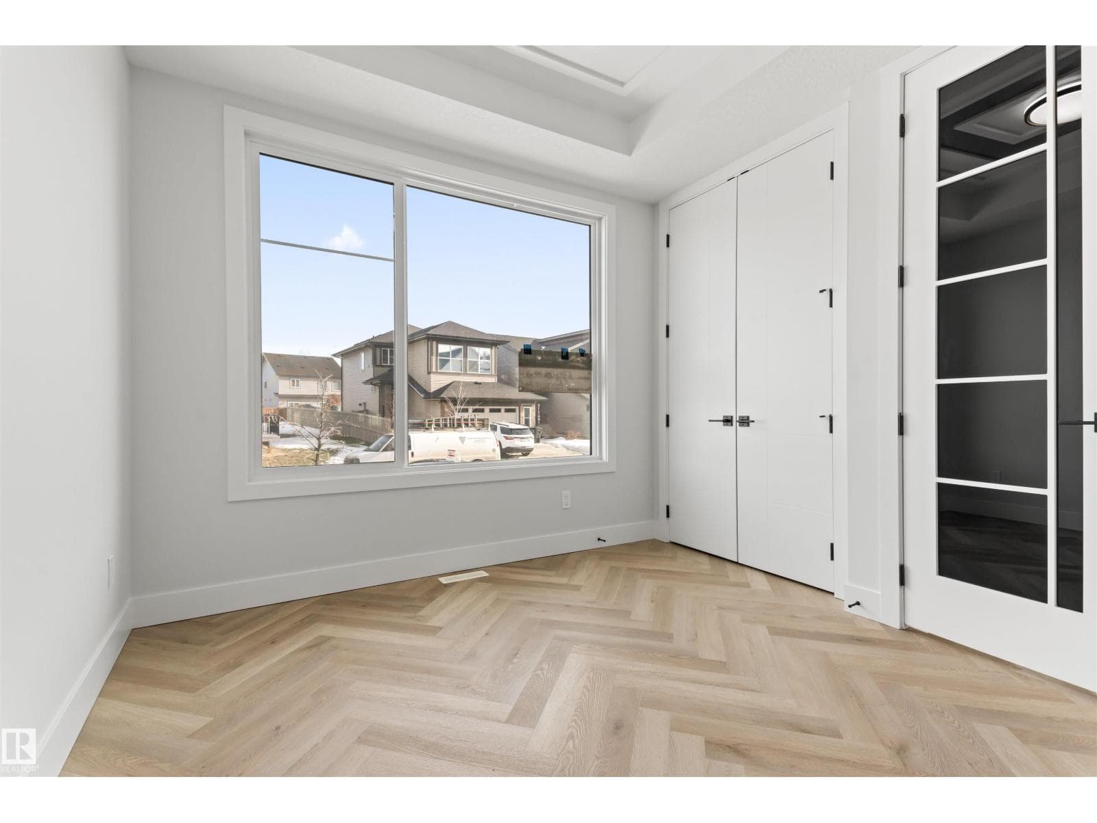 156 Wyatt RG — photo 3