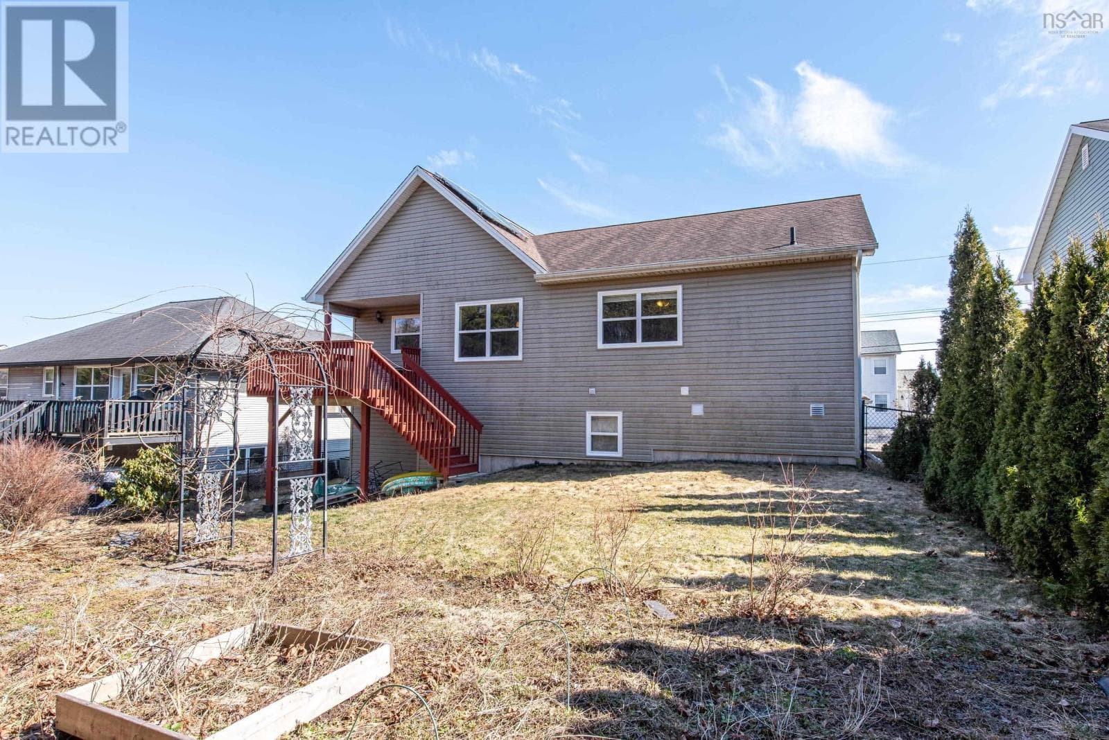 830 Basinview Drive photo 3