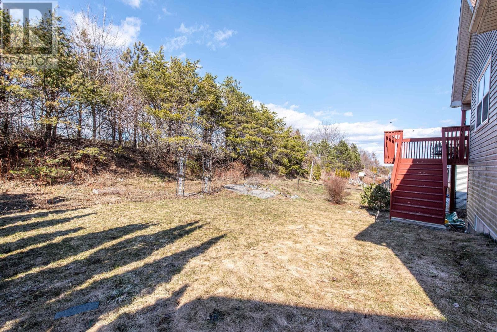 830 Basinview Drive photo 4