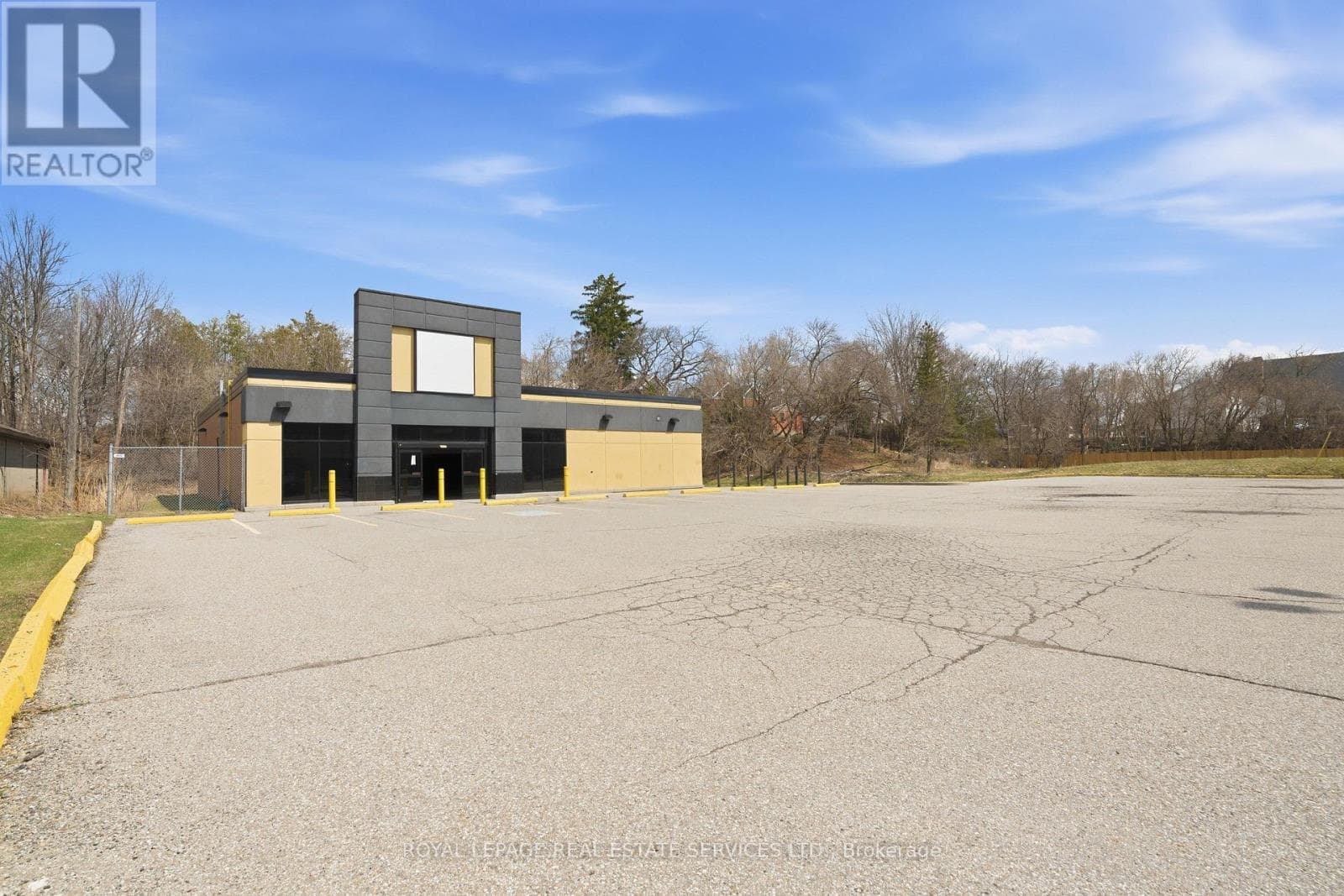 51 MILLSIDE DRIVE photo 2
