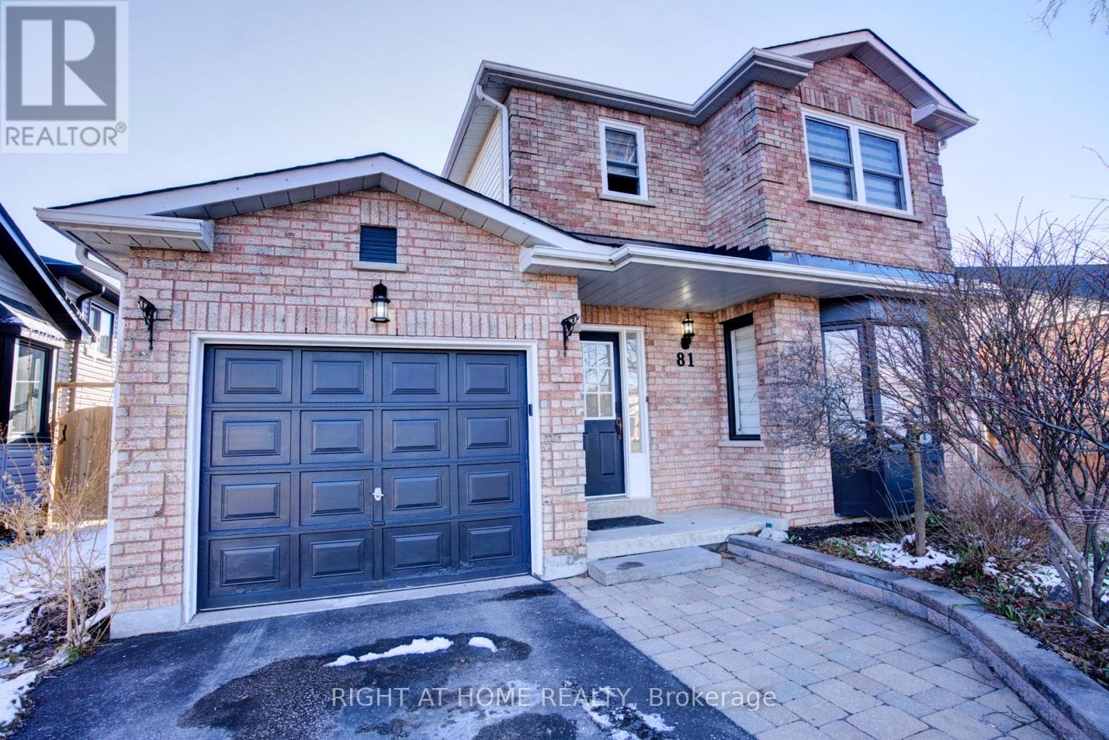 3 bed 2 bath single family at 81 BEECHNUT CRESCENT — $825,000