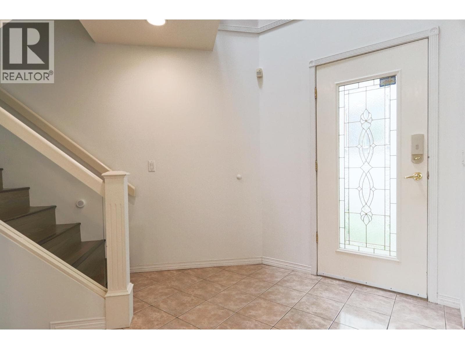17 1615 SHAUGHNESSY STREET photo 3
