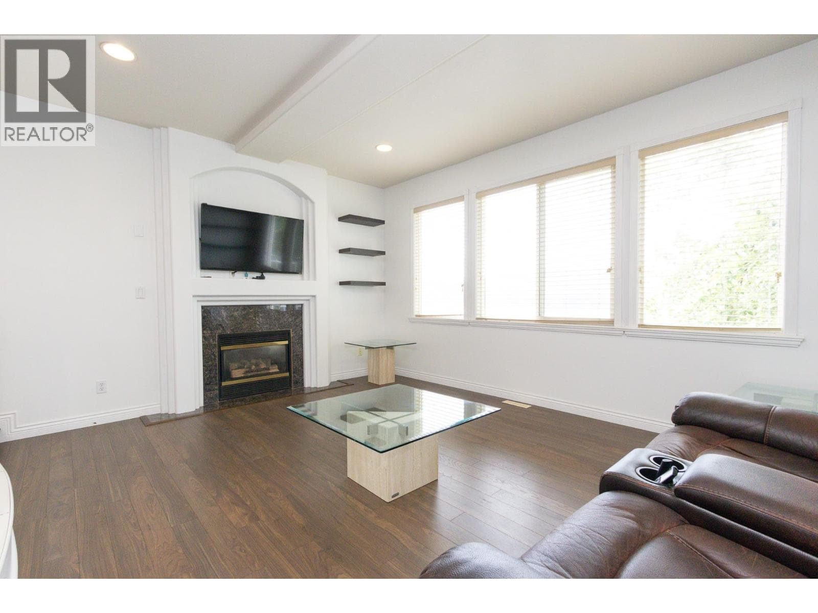 17 1615 SHAUGHNESSY STREET photo 4