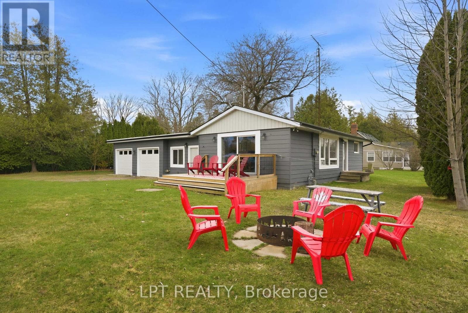 7597 BIDDULPH STREET photo 4
