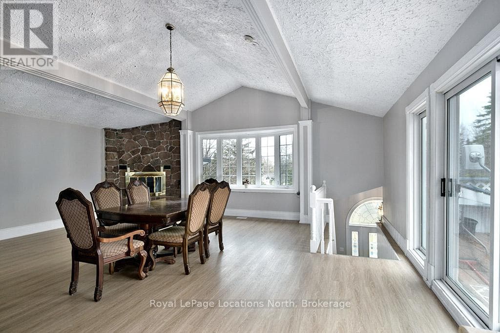 252 SWISS MEADOWS BOULEVARD photo 4