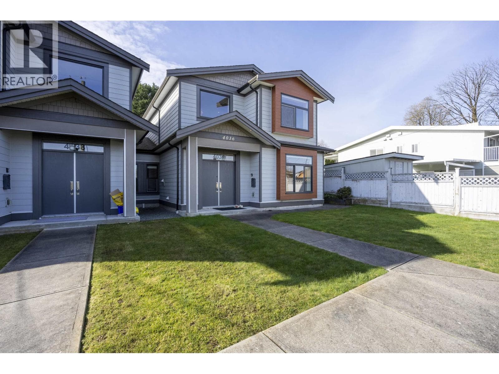 4036 MOSCROP STREET photo 2