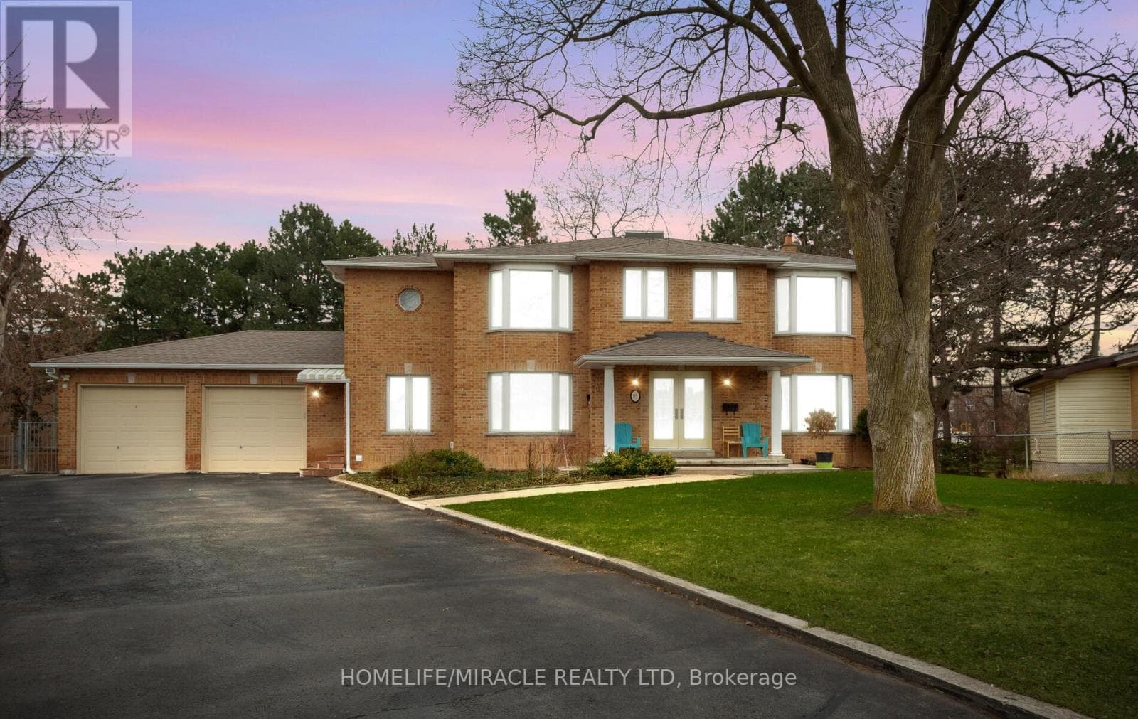 7 bed 7 bath single family at 85 HARLOW CRESCENT — $1,575,000