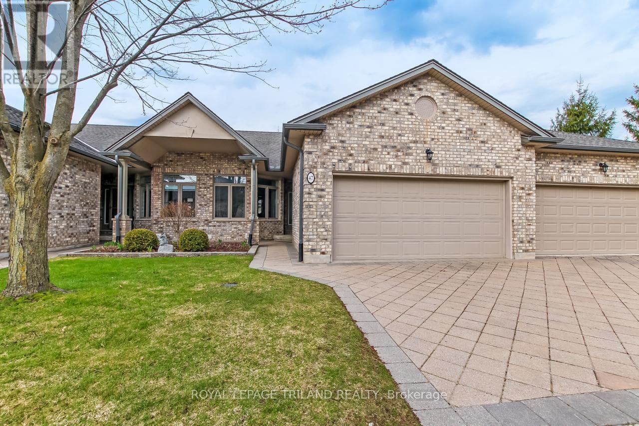 3 bed 3 bath single family at 47 - 44 EDGEVALLEY ROAD — $623,000