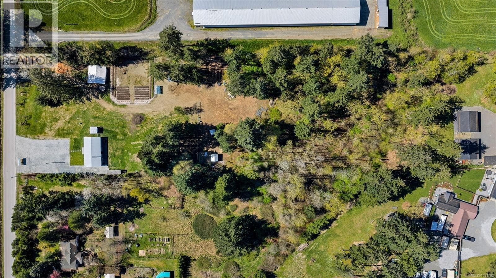2255 Phipps Rd photo 3