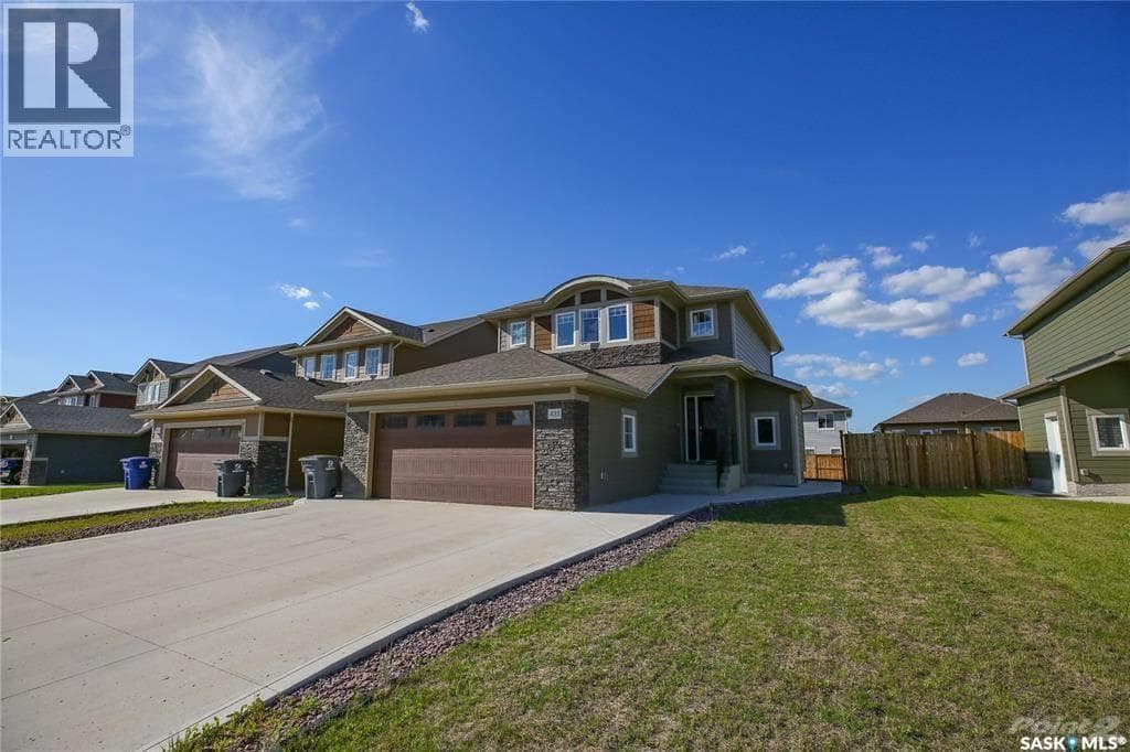 435 Pichler CRESCENT