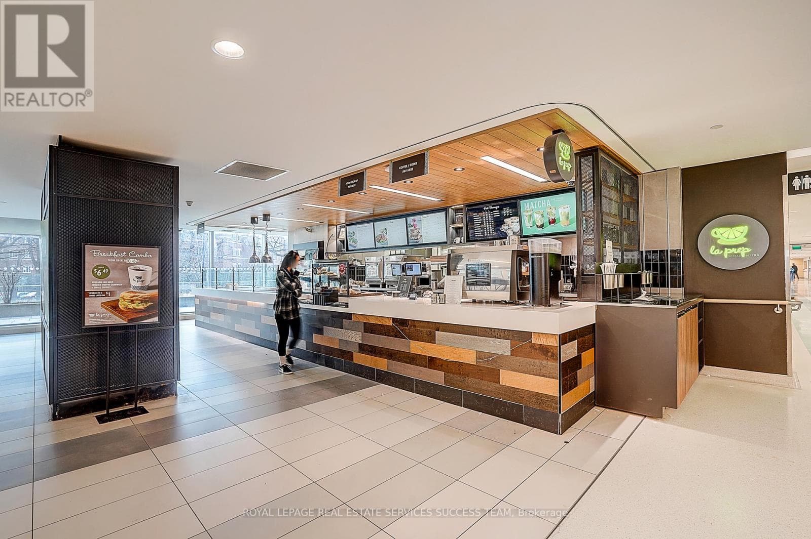 business at 2B - 1230 NORTH SHORE BOULEVARD — $849,000