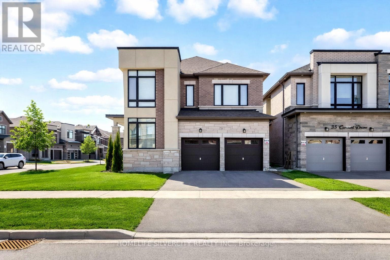 31 CANARD DRIVE photo 2