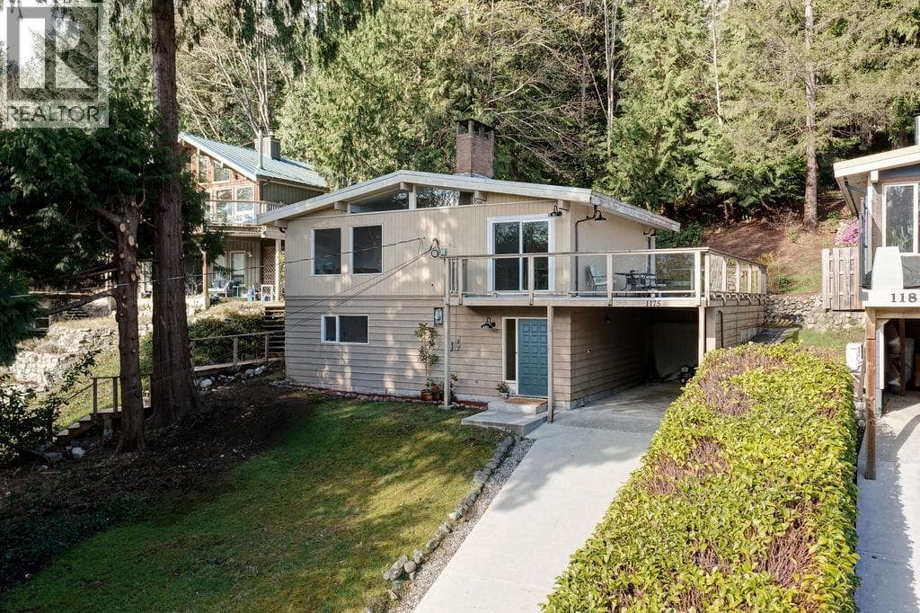 1175 MARINE DRIVE photo 2