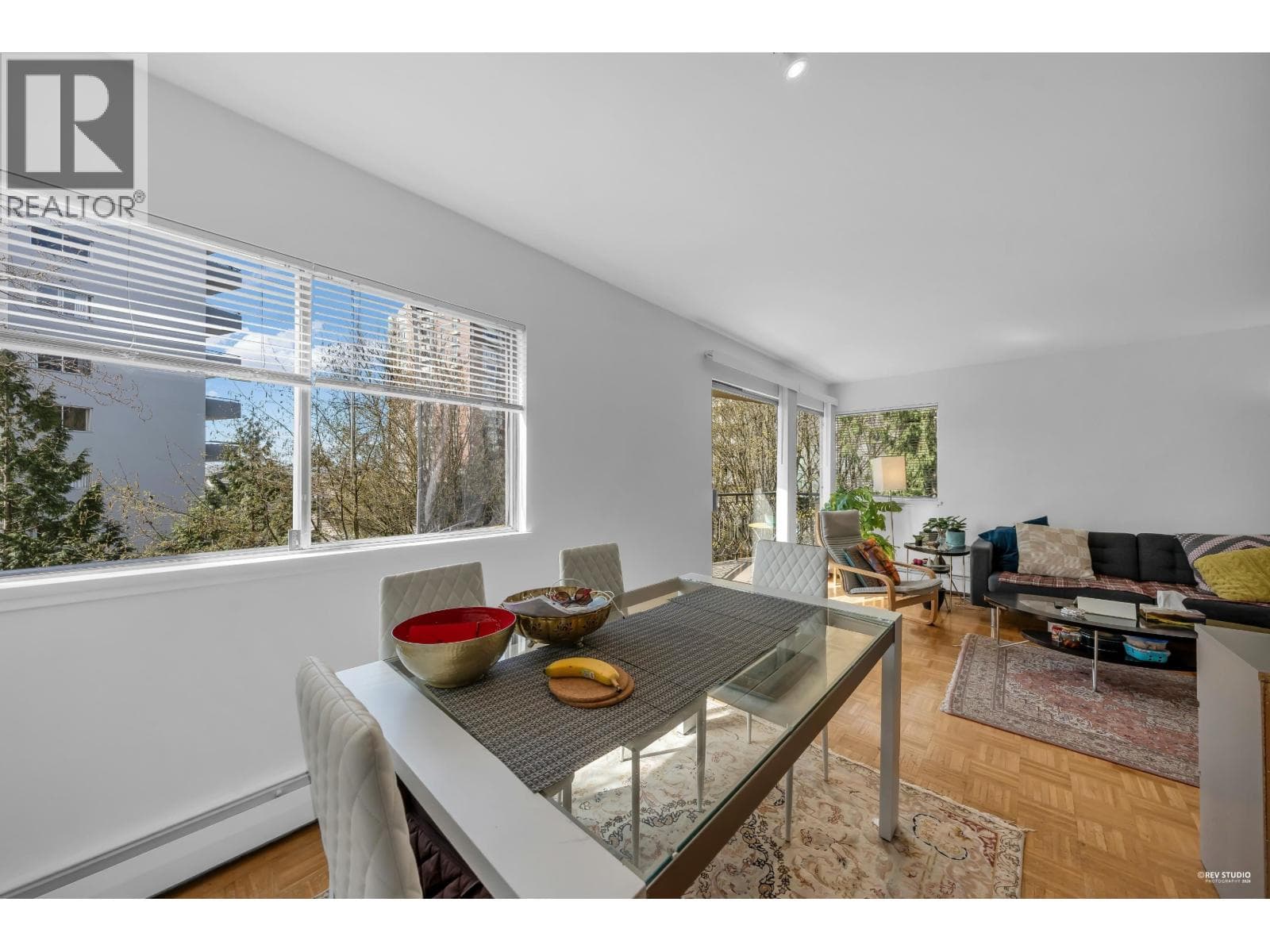 404 1930 MARINE DRIVE photo 5