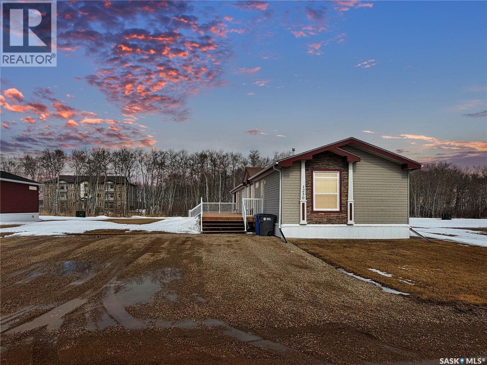 1230 Autumn COURT