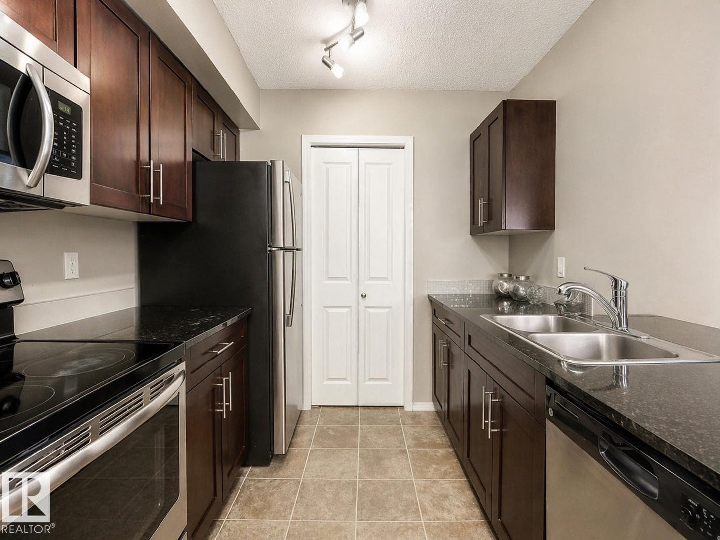 209 107, watt commom SW photo 4