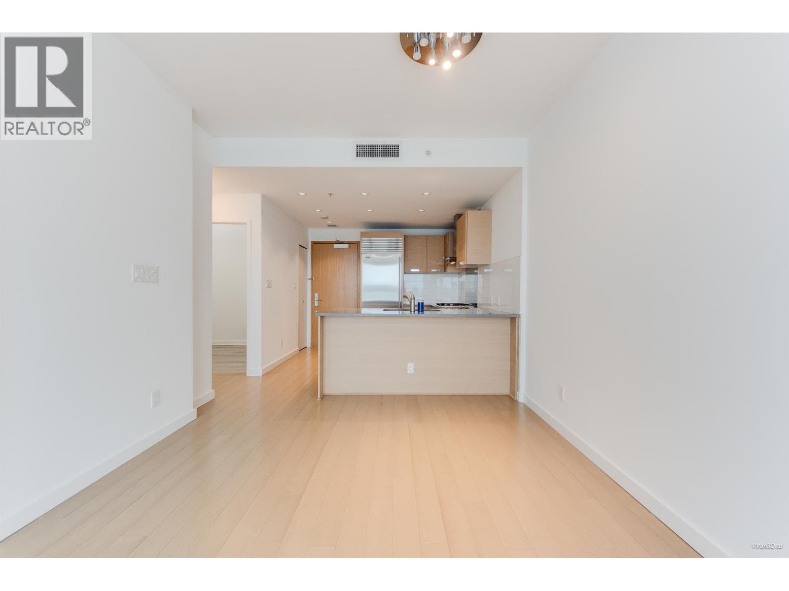 823 8080 CAMBIE ROAD photo 5