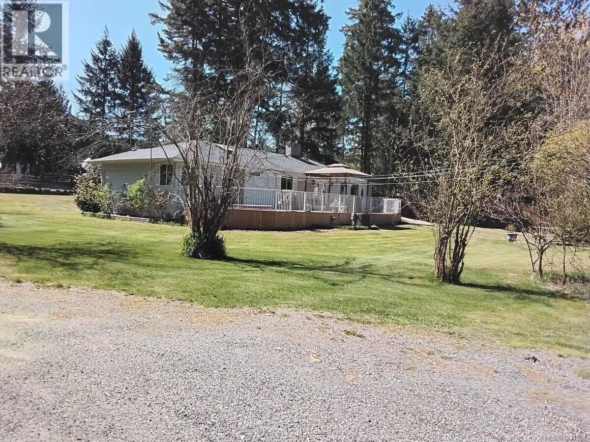 4759 Yellow Point Rd photo 5
