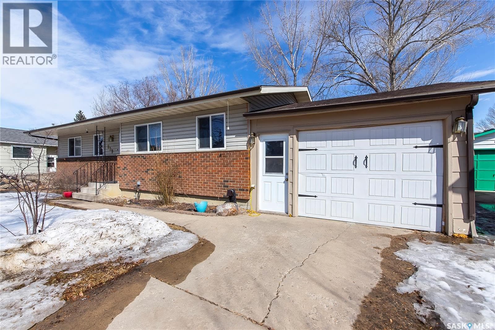 639 Redberry ROAD — photo 3