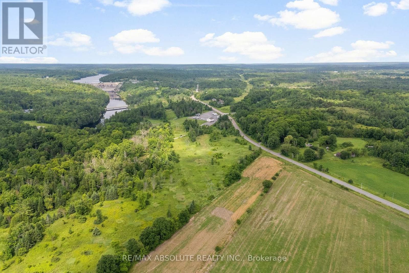 702 PART 18 FLAT RAPIDS ROAD photo 5