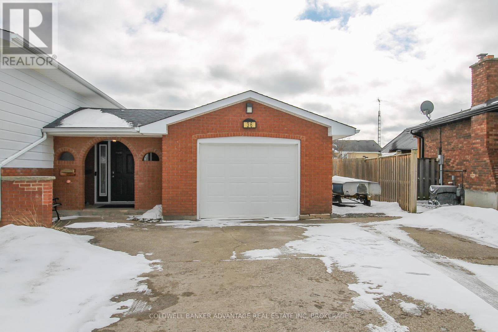 36 WELLBROOK BOULEVARD photo 3