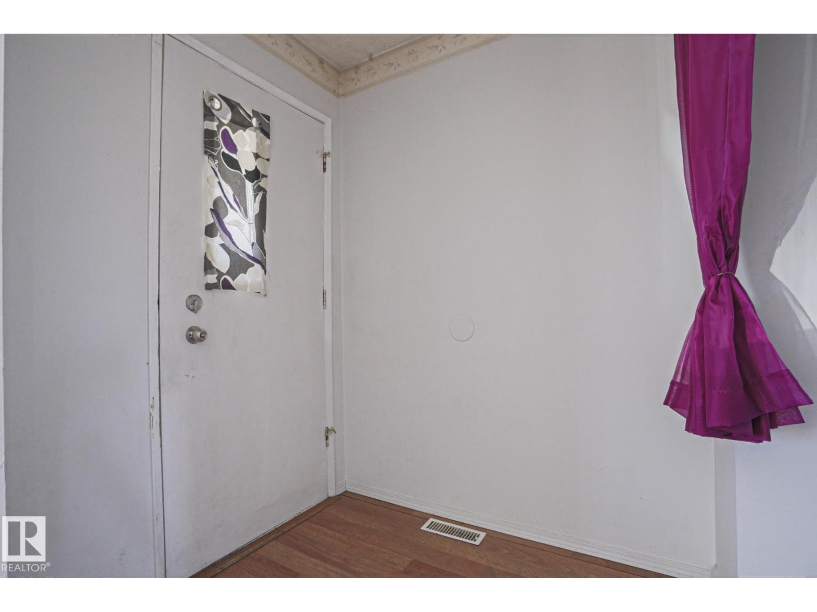 13818 114 ST NW NW — photo 5